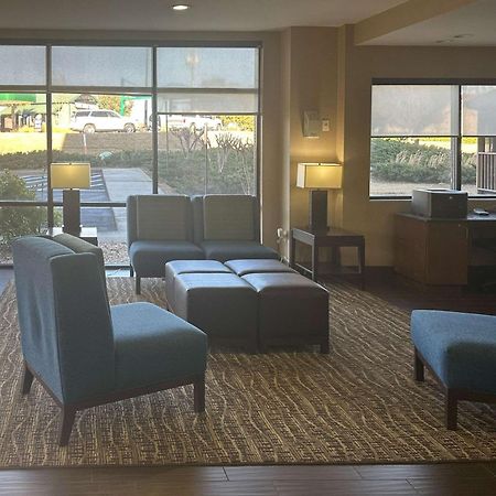 Comfort Suites Macon Extérieur photo