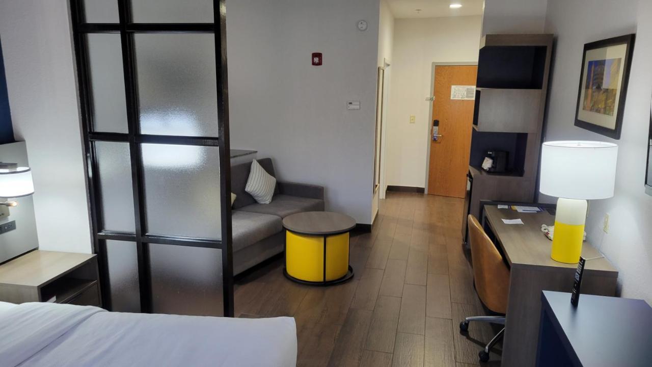 Comfort Suites Macon Extérieur photo
