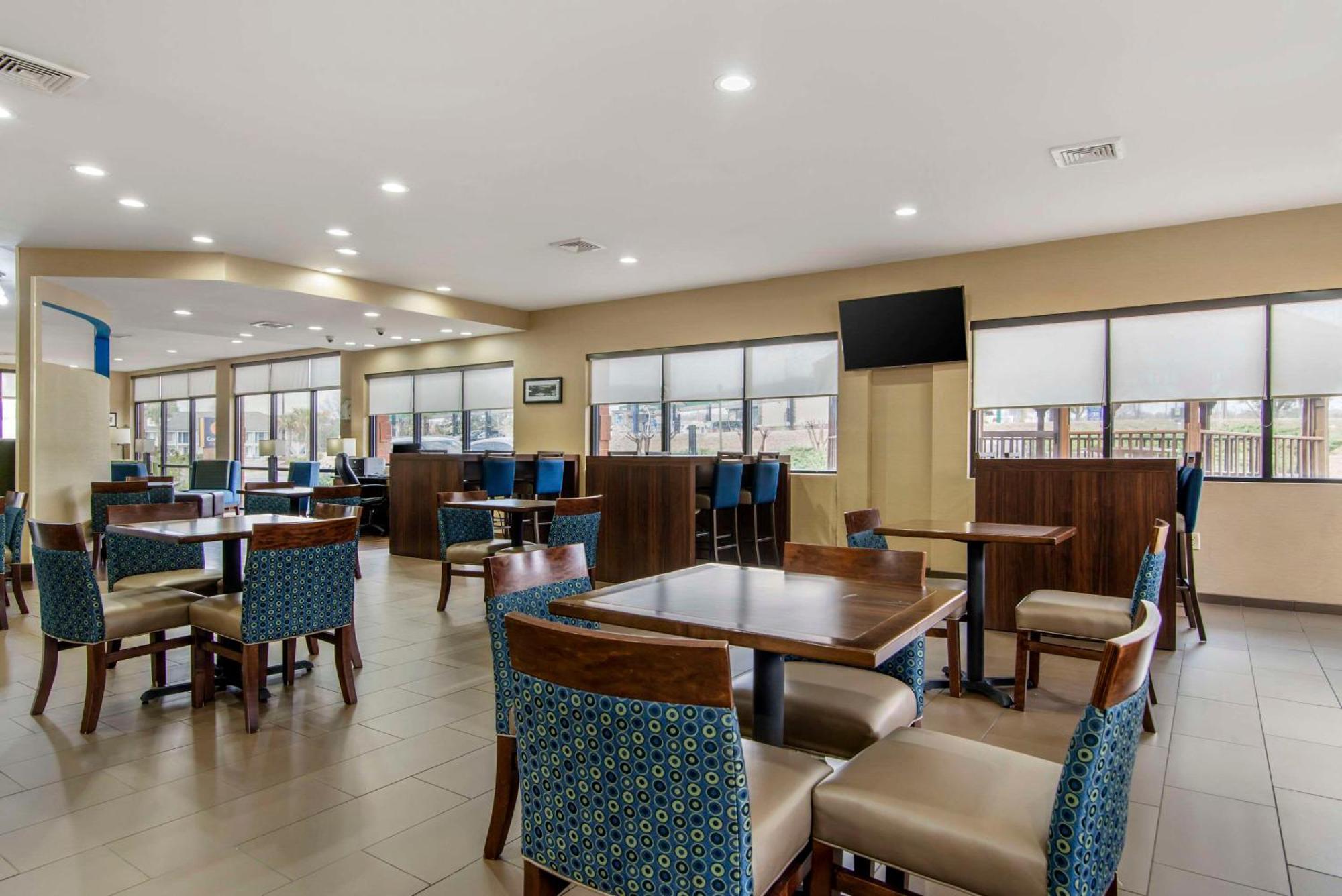 Comfort Suites Macon Extérieur photo