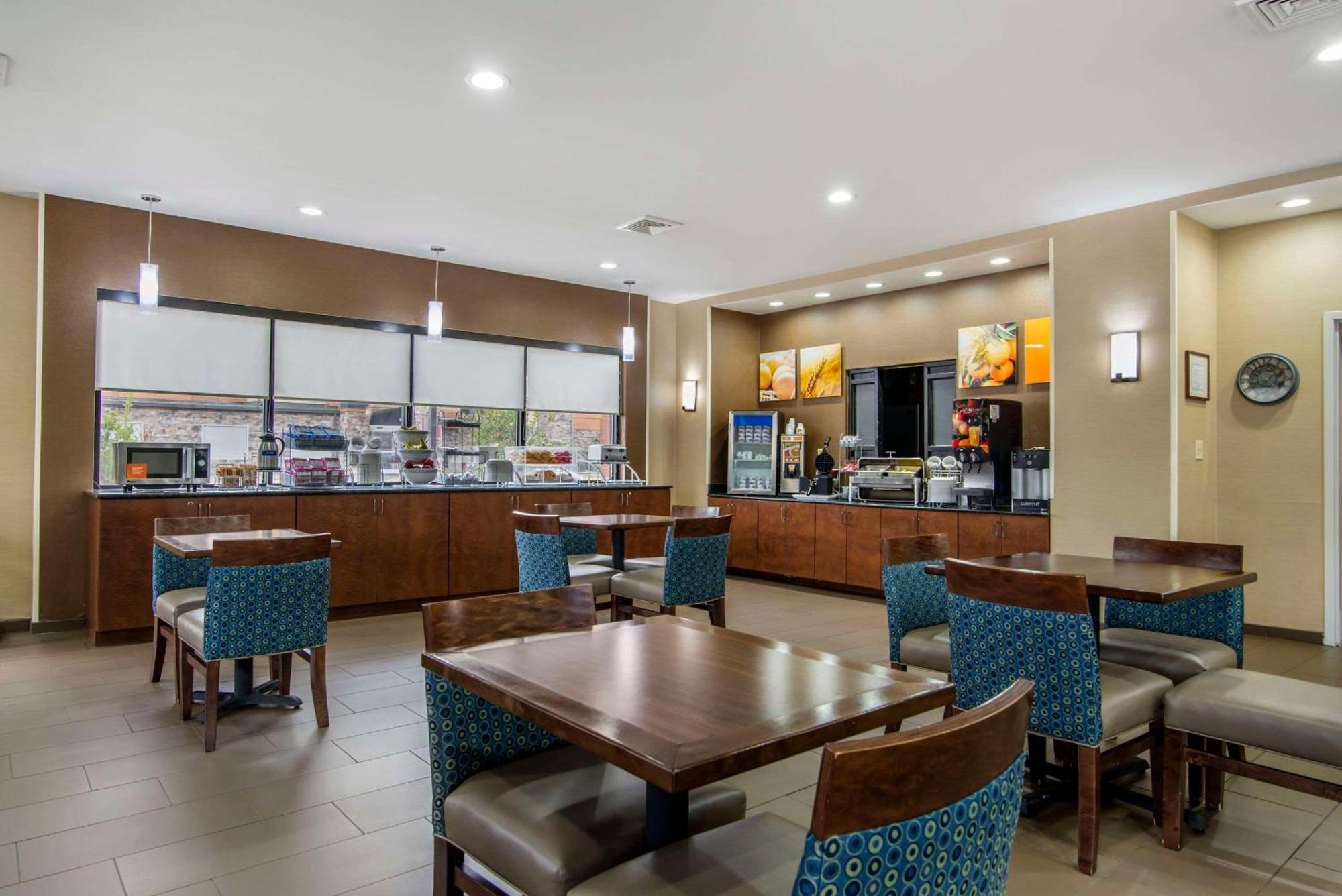 Comfort Suites Macon Extérieur photo